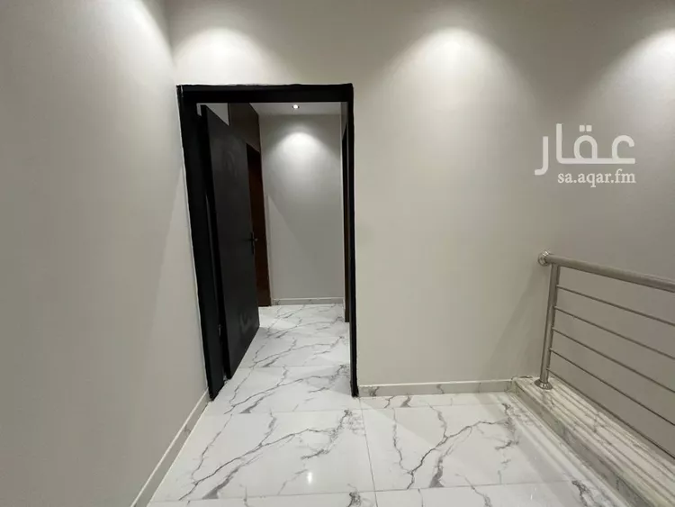 Floor for Sale in Riyadh Tuwaiq 15