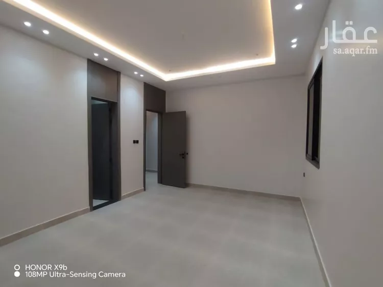 Floor for Sale in Riyadh Tuwaiq 8