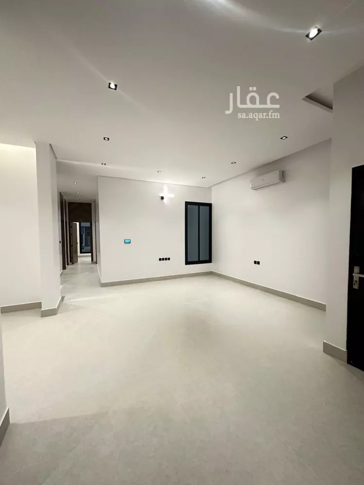 دور للبيع في شارع رافع ابن مالك, حي نوارة, مدينة المزاحمية, منطقة الرياض 14