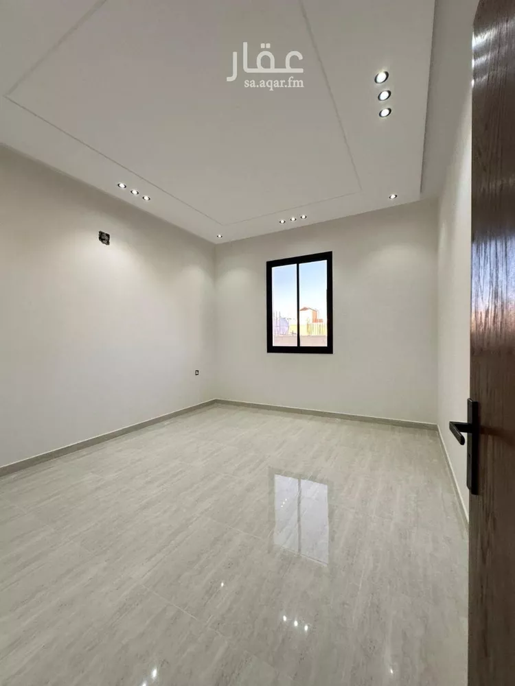 Floor for Sale in Riyadh Al Hazm 12