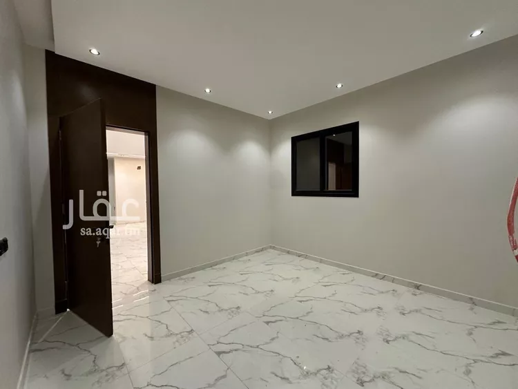 Floor for Sale in Riyadh Tuwaiq 11