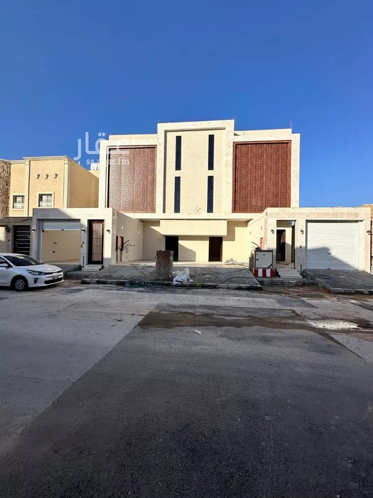 Floor for Sale in Riyadh Al Hazm 7