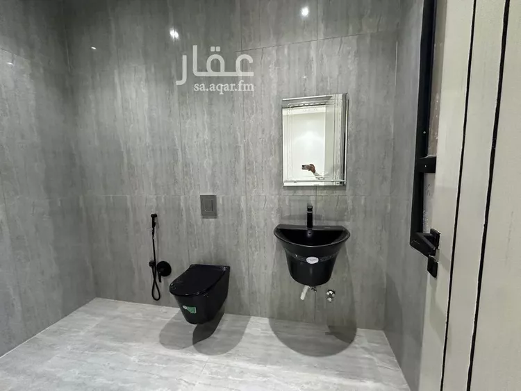 دور للبيع في شارع ابن الحنيفية, حي طويق, مدينة الرياض, منطقة الرياض 11