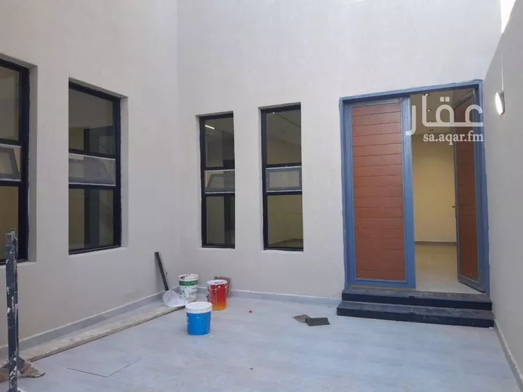 فيلا للبيع في شارع رقم 243, حي ظهرة لبن, مدينة الرياض, منطقة الرياض صورة 4