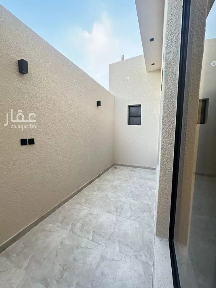 دور للبيع في شارع رافع ابن مالك, حي نوارة, مدينة المزاحمية, منطقة الرياض 21