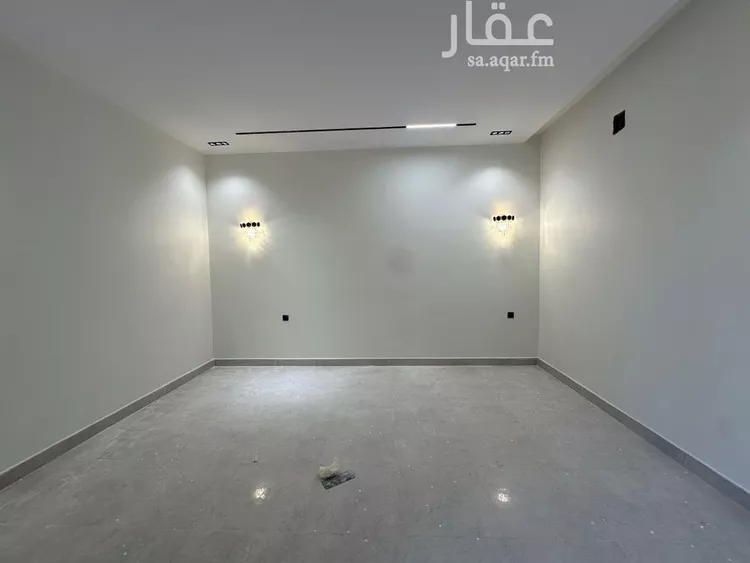 Floor for Sale in Riyadh Tuwaiq 8