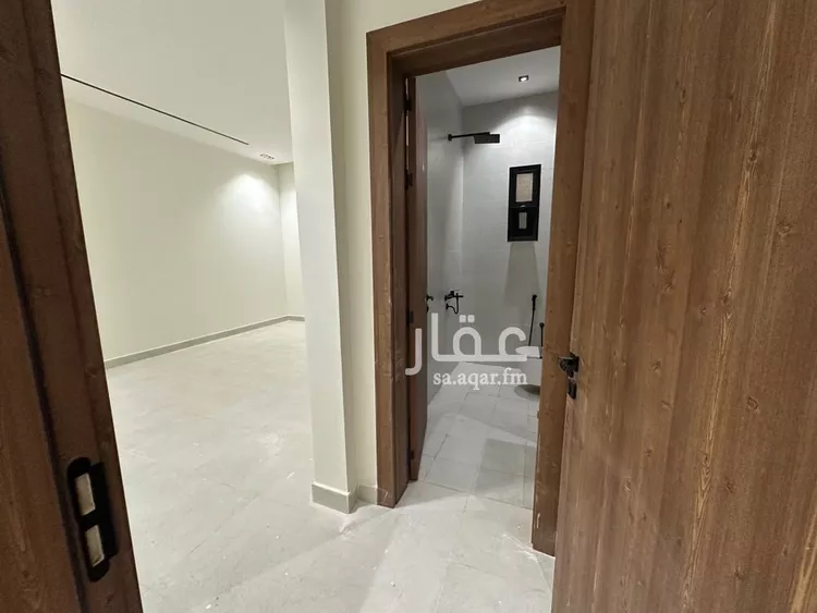 Floor for Sale in Riyadh Tuwaiq 13