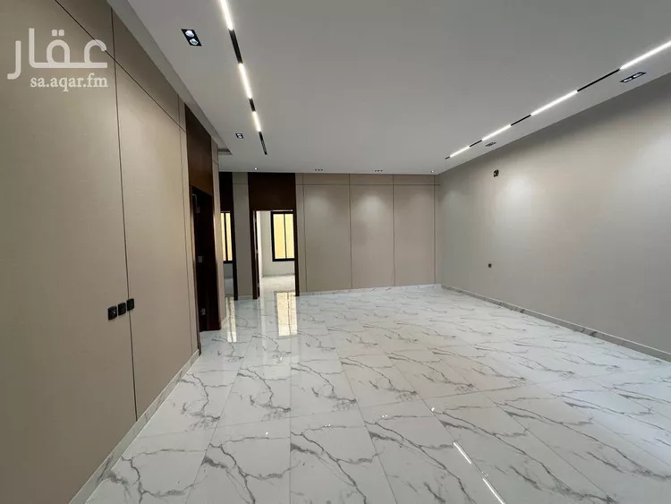 Floor for Sale in Riyadh Tuwaiq صورة 4