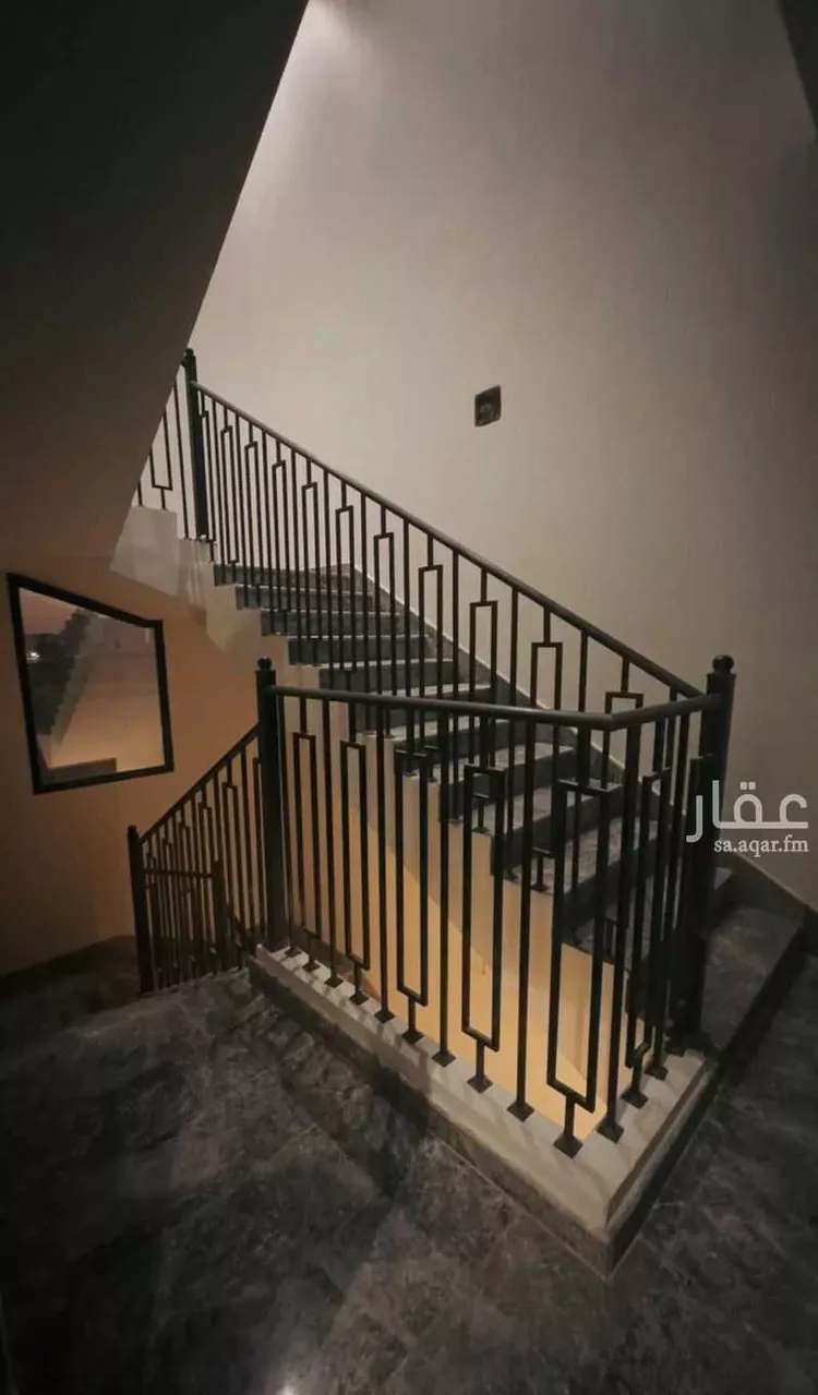 Floor for Sale in Riyadh Al Arid 26