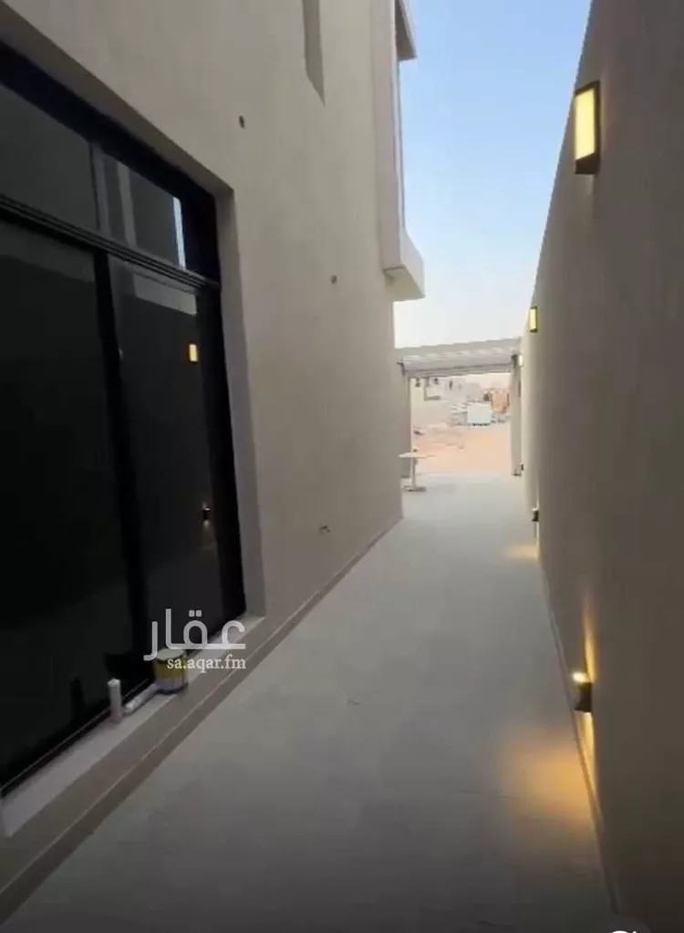 دور للبيع في شارع رقم 351, حي المونسية, مدينة الرياض, منطقة الرياض صورة 3