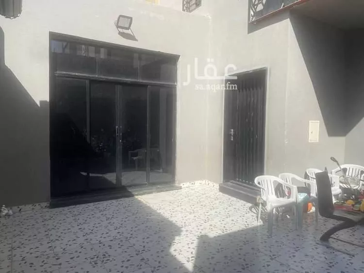 فيلا للبيع في شارع الحسن بن وزير, حي الرمال, مدينة الرياض, منطقة الرياض صورة 2
