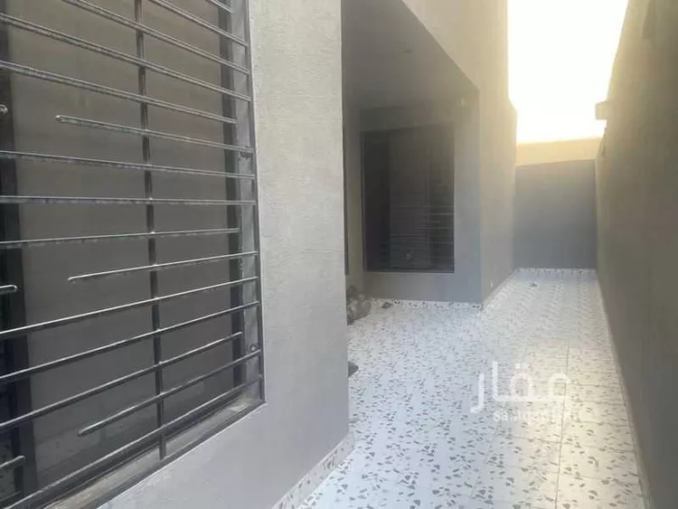 فيلا للبيع في شارع الحسن بن وزير, حي الرمال, مدينة الرياض, منطقة الرياض صورة 4