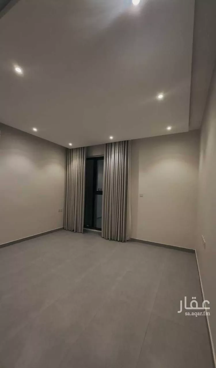 Floor for Sale in Riyadh Al Arid 24