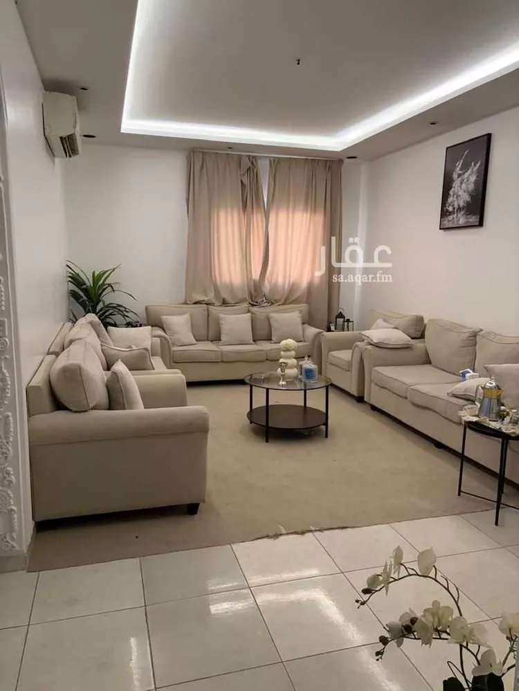 شقة للبيع في شارع عبدالله بن قيس, حي إشبيلية, مدينة الرياض, منطقة الرياض صورة 2