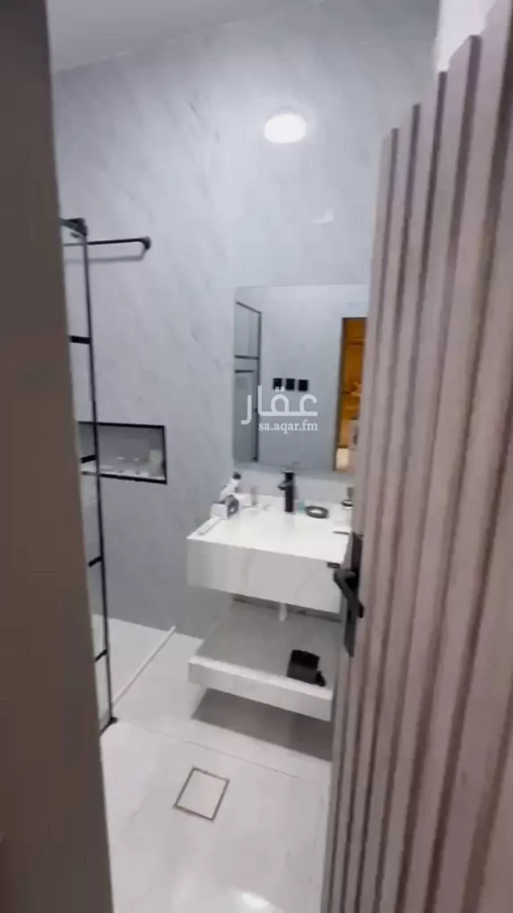 شقة للبيع في شارع الحلقة, حي إشبيلية, مدينة الرياض, منطقة الرياض 15