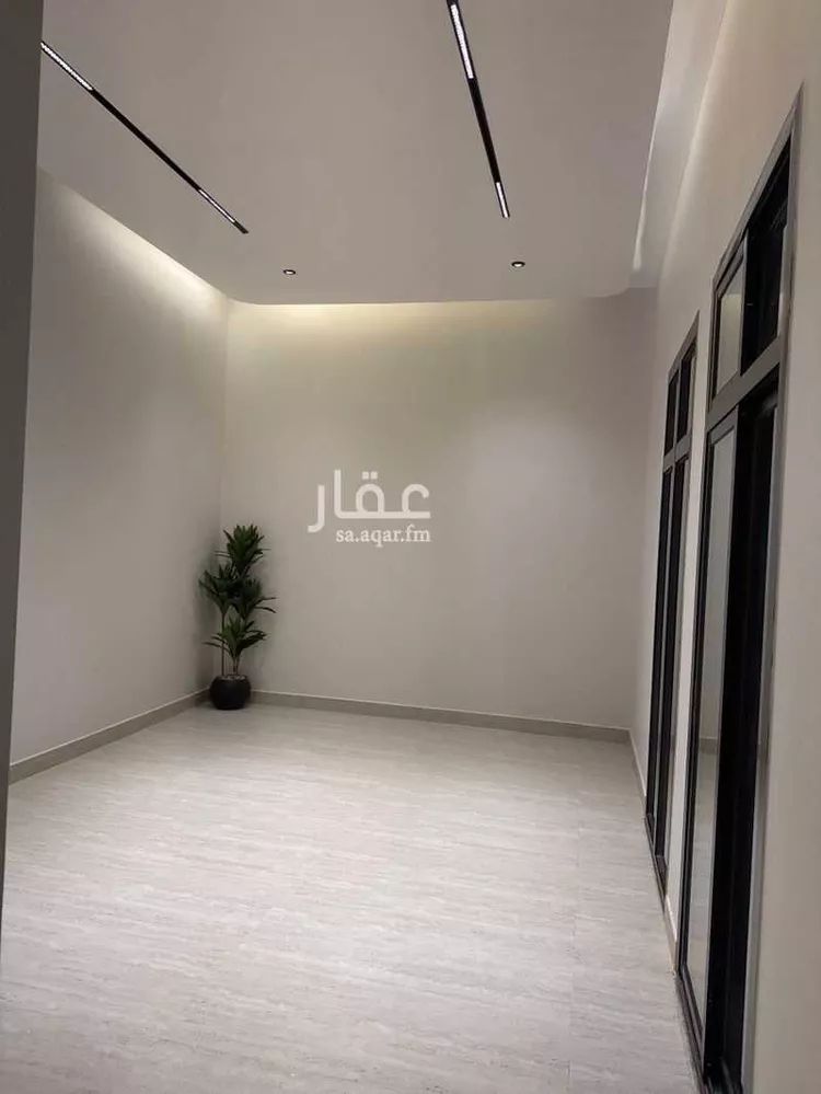 فيلا للبيع في شارع محمد كامل القصاب, حي طيبة, مدينة الرياض, منطقة الرياض صورة 4