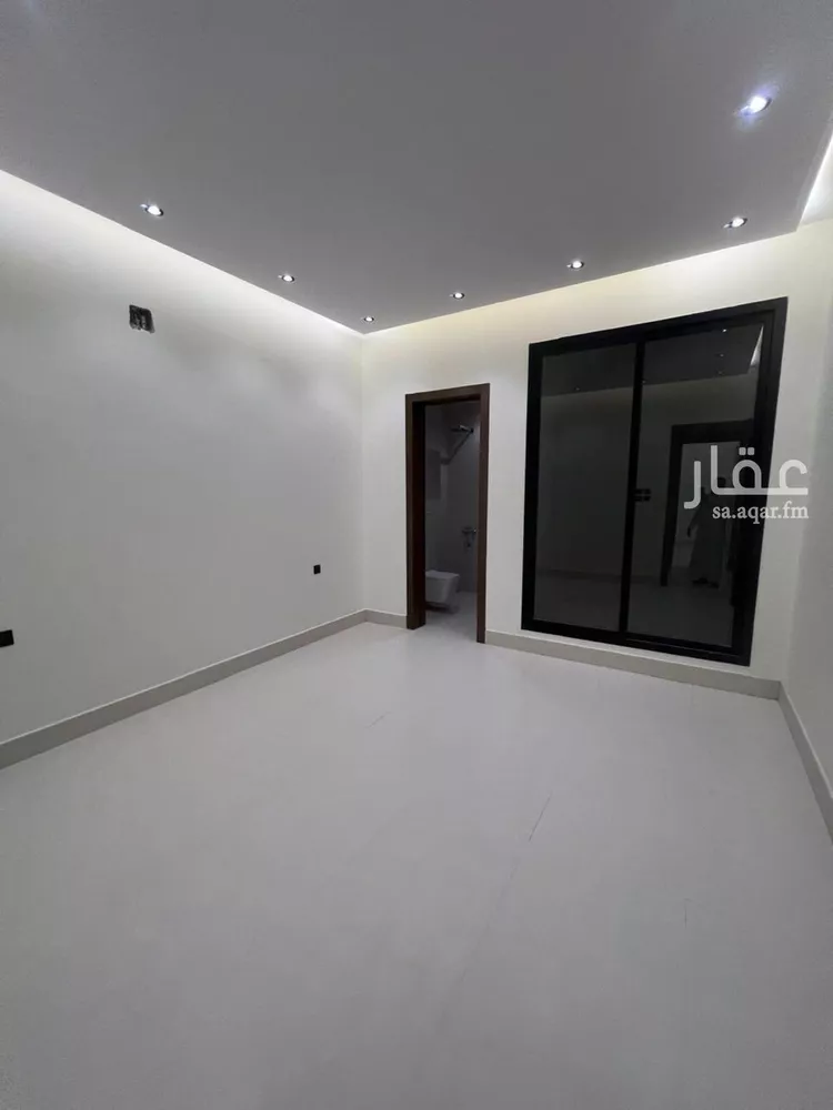 Floor for Sale in Riyadh Tuwaiq 6
