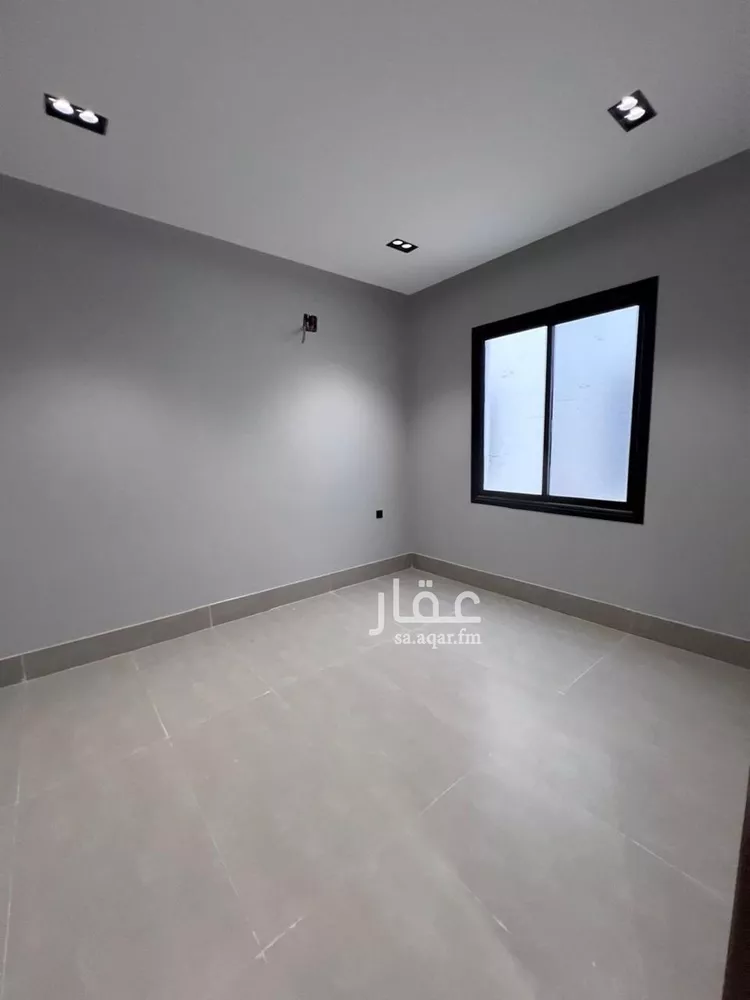 فيلا للبيع في شارع فخر الدين الرازي, حي عكاظ, مدينة الرياض, منطقة الرياض صورة 3