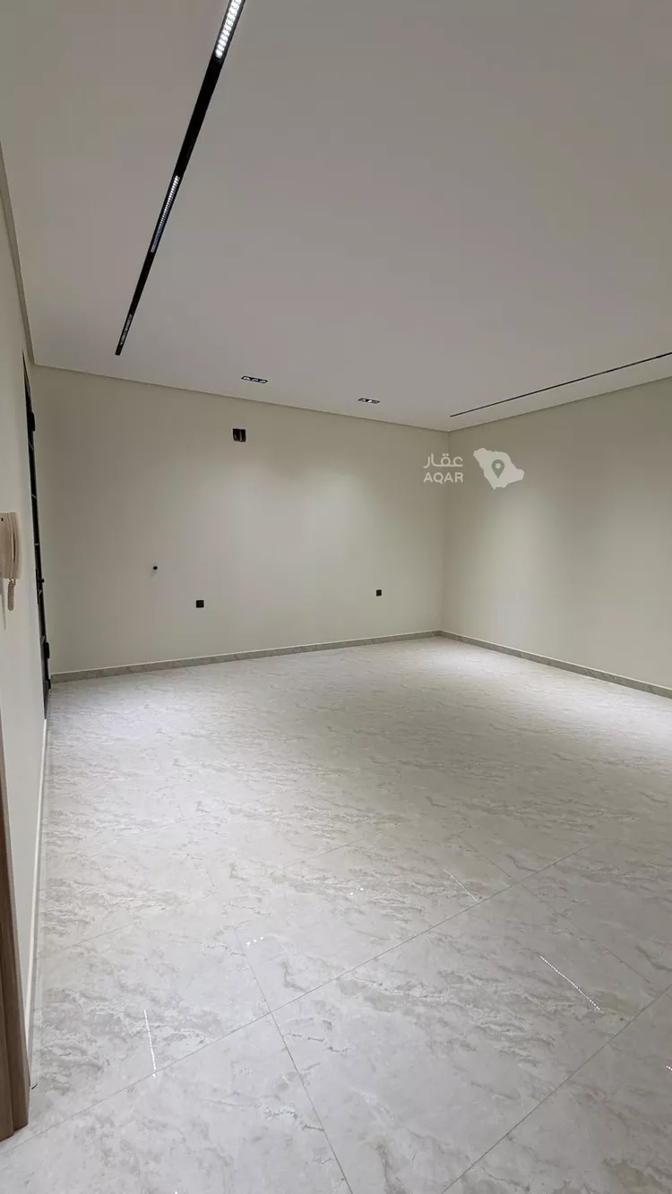Floor for Sale in Riyadh Tuwaiq 2