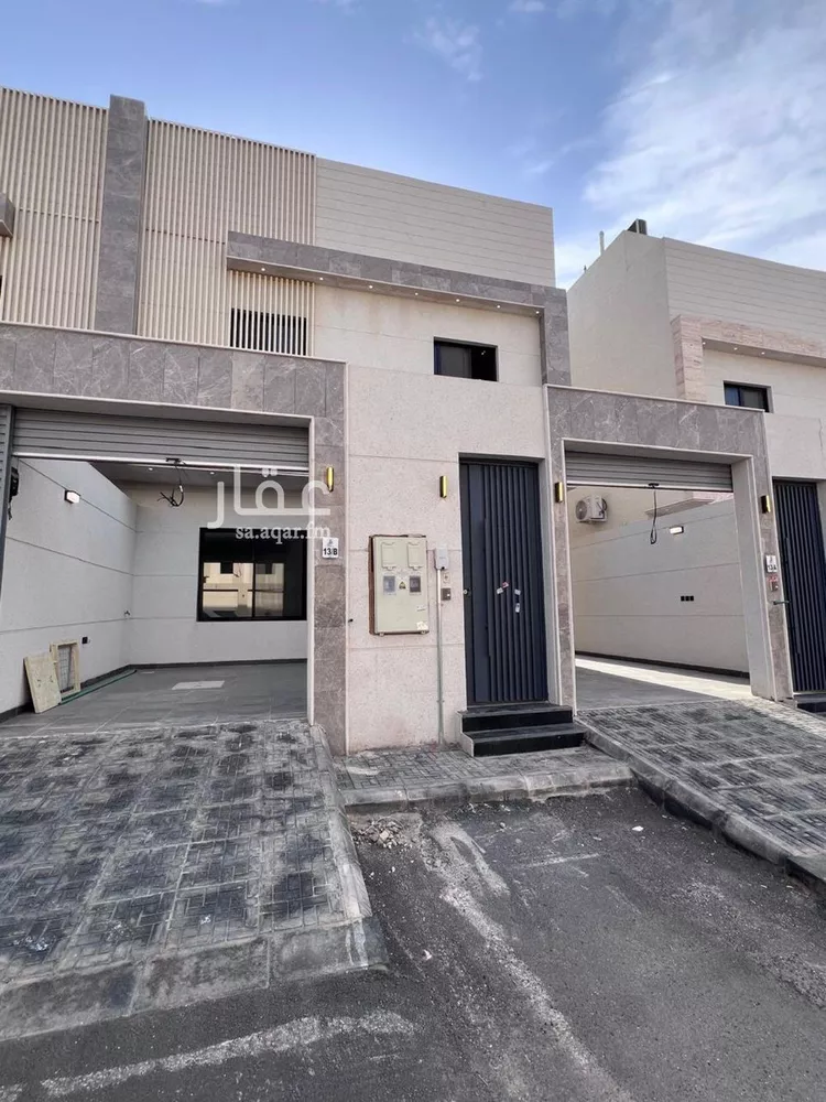 فيلا للبيع في شارع فخر الدين الرازي, حي عكاظ, مدينة الرياض, منطقة الرياض