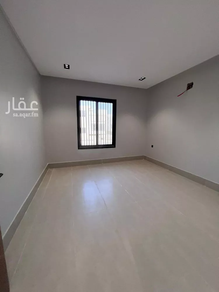 فيلا للبيع في شارع فخر الدين الرازي, حي عكاظ, مدينة الرياض, منطقة الرياض صورة 5