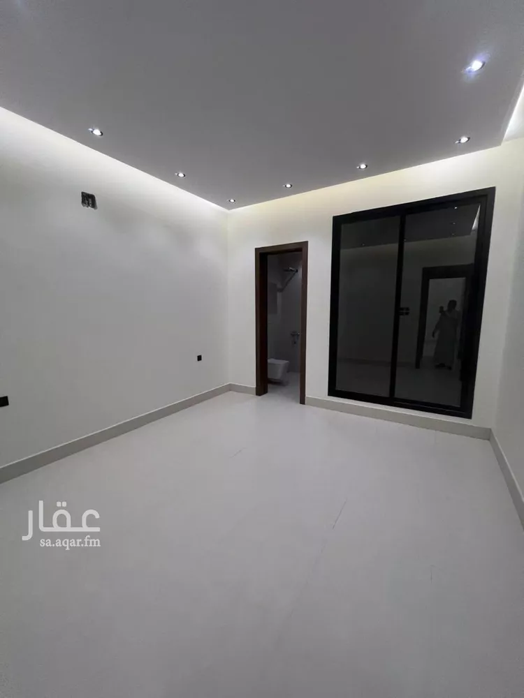 Floor for Sale in Riyadh Tuwaiq 11