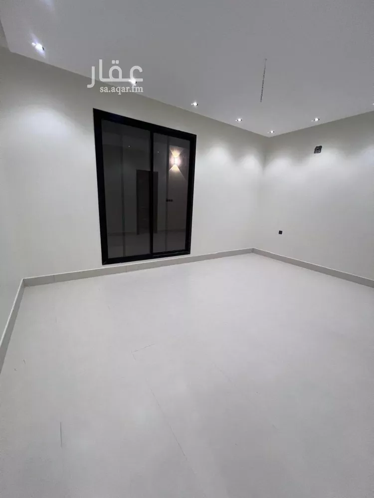 Floor for Sale in Riyadh Tuwaiq 9