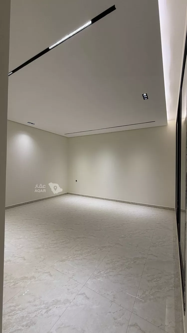 Floor for Sale in Riyadh Tuwaiq 3
