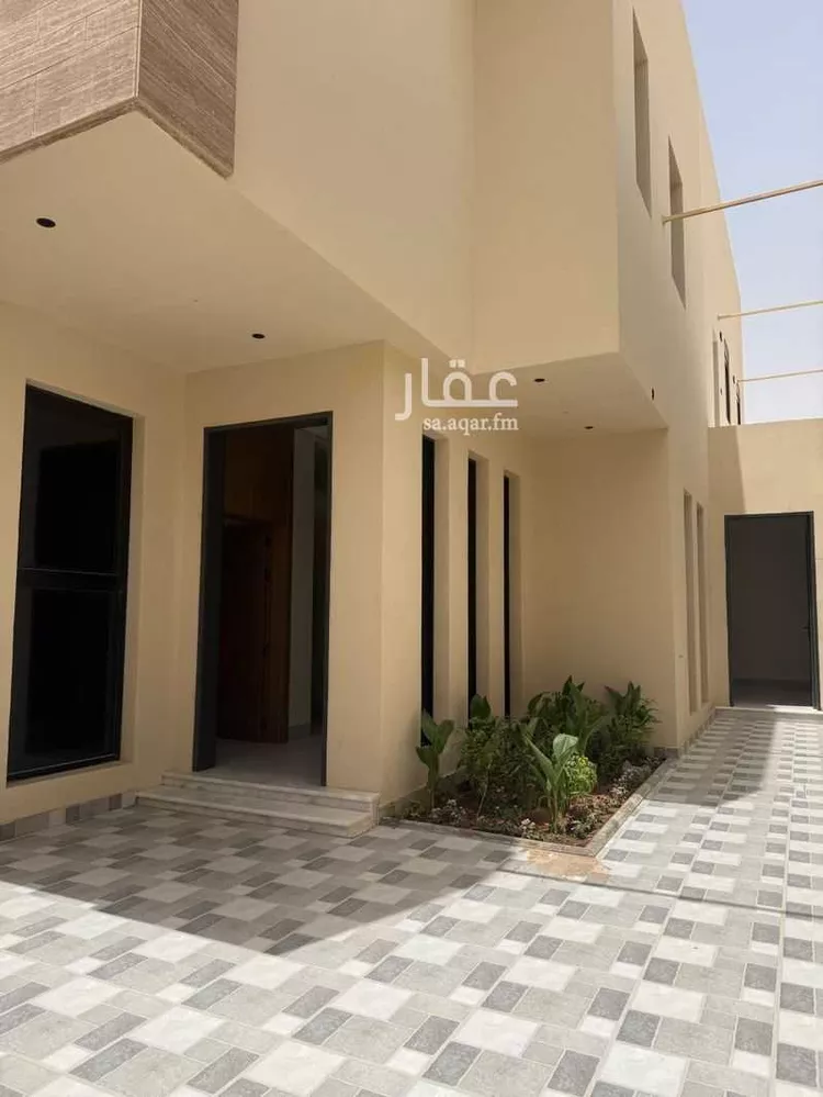 دور للبيع في شارع عمرو بن نعامة, حي الصفاء, مدينة الرياض, منطقة الرياض صورة 2