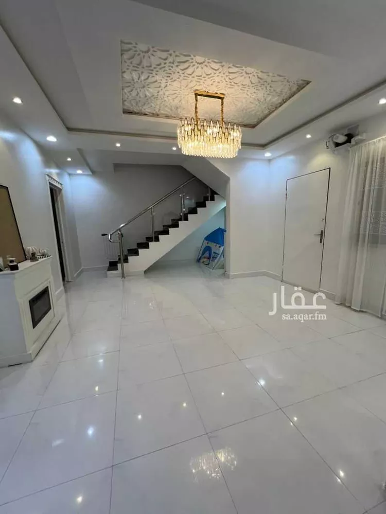 فيلا للبيع في شارع شهاب بن ابي بكر, حي طيبة, مدينة الرياض, منطقة الرياض