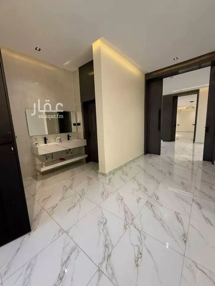 فيلا للبيع في شارع رقم 7, حي الندوة, مدينة الرياض, منطقة الرياض صورة 2