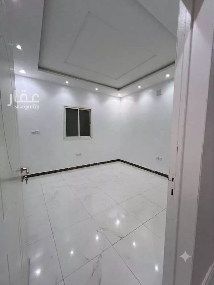 فيلا للبيع في شارع المنذر بن عبدالله, حي طيبة, مدينة الرياض, منطقة الرياض