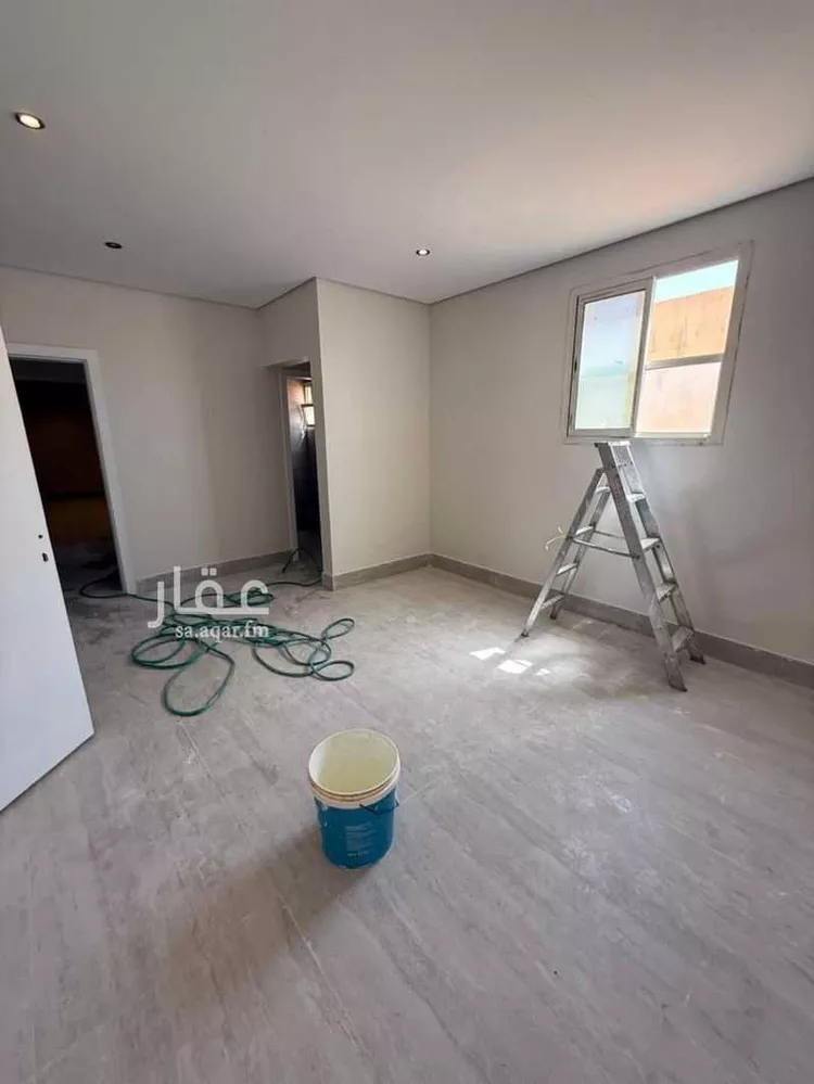 Floor for Rent in Riyadh Ishbiliyah