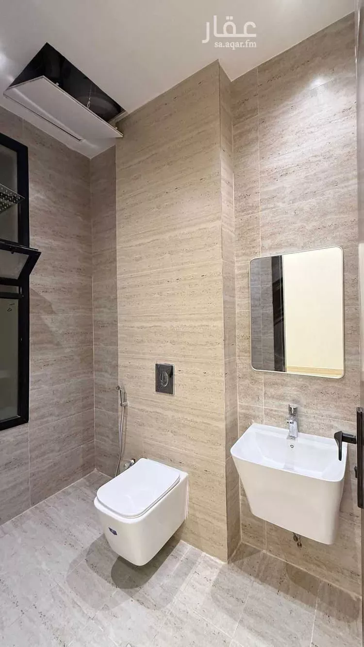 دور للبيع في شارع رقم 100, حي الجنادرية, مدينة الرياض, منطقة الرياض صورة 3