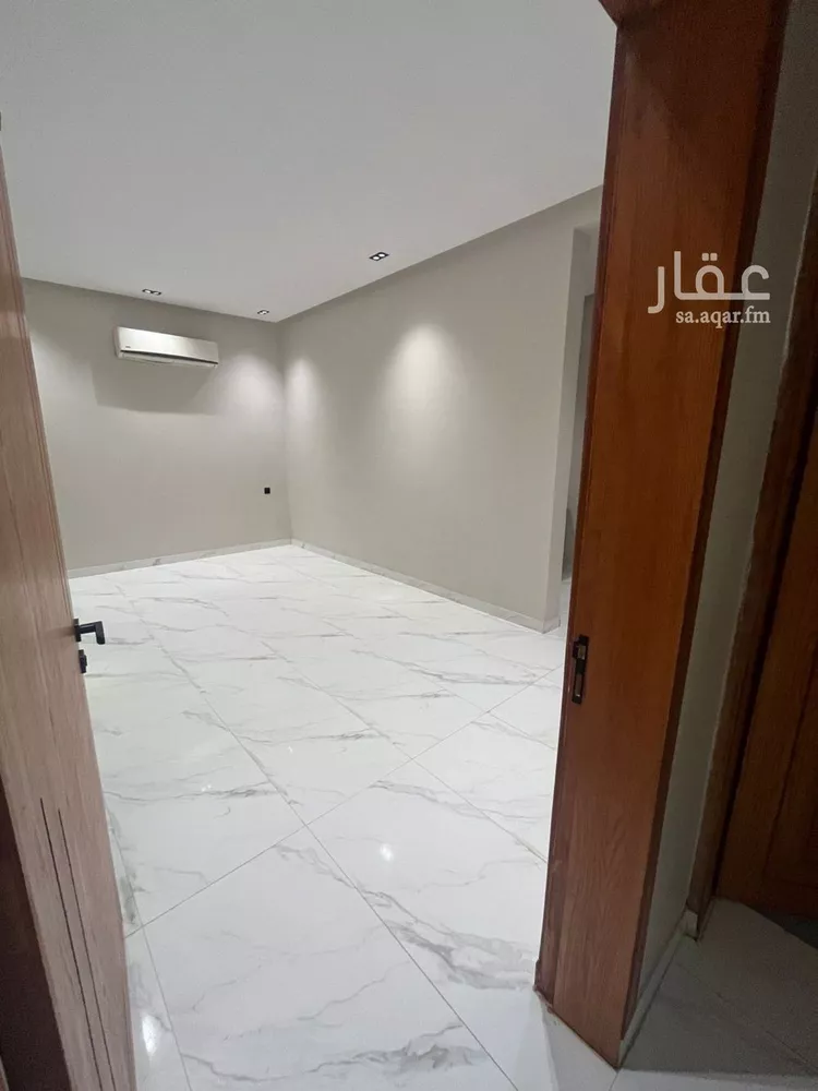 دور للإيجار في شارع الزمخشري, حي عكاظ, مدينة الرياض, منطقة الرياض