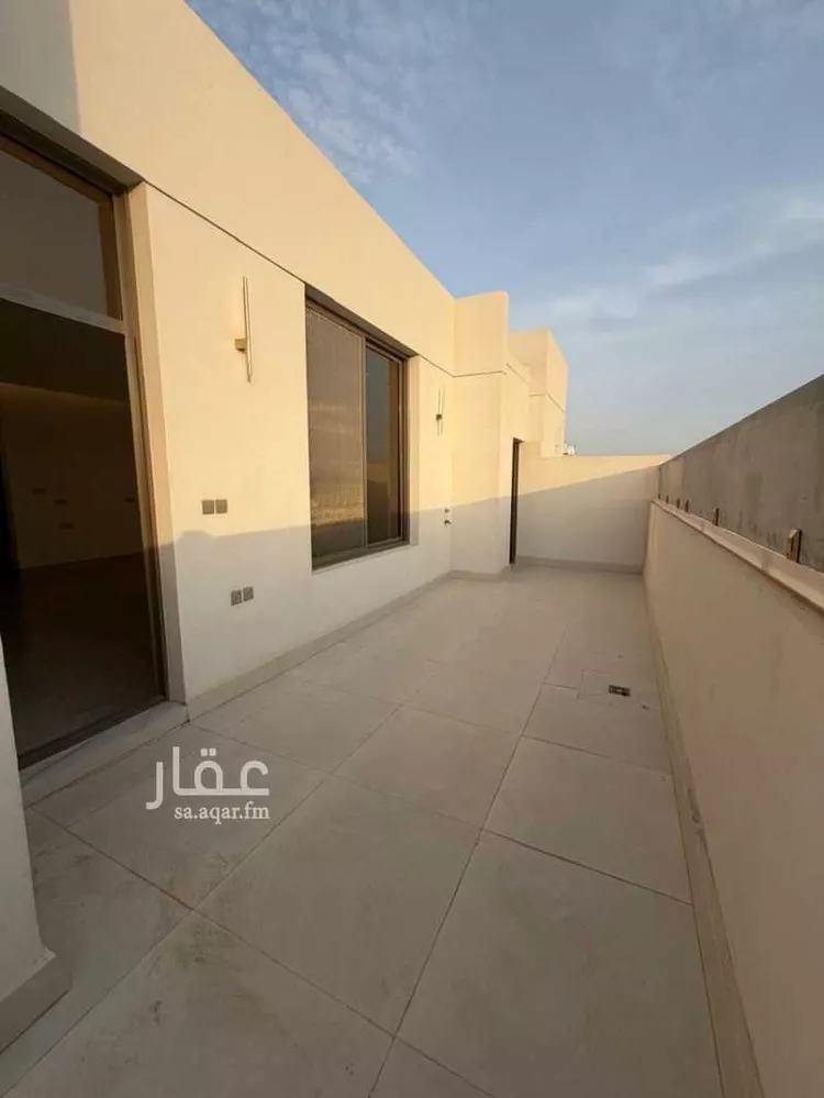 دور للبيع في شارع حراء, حي النرجس, مدينة الرياض, منطقة الرياض صورة 5