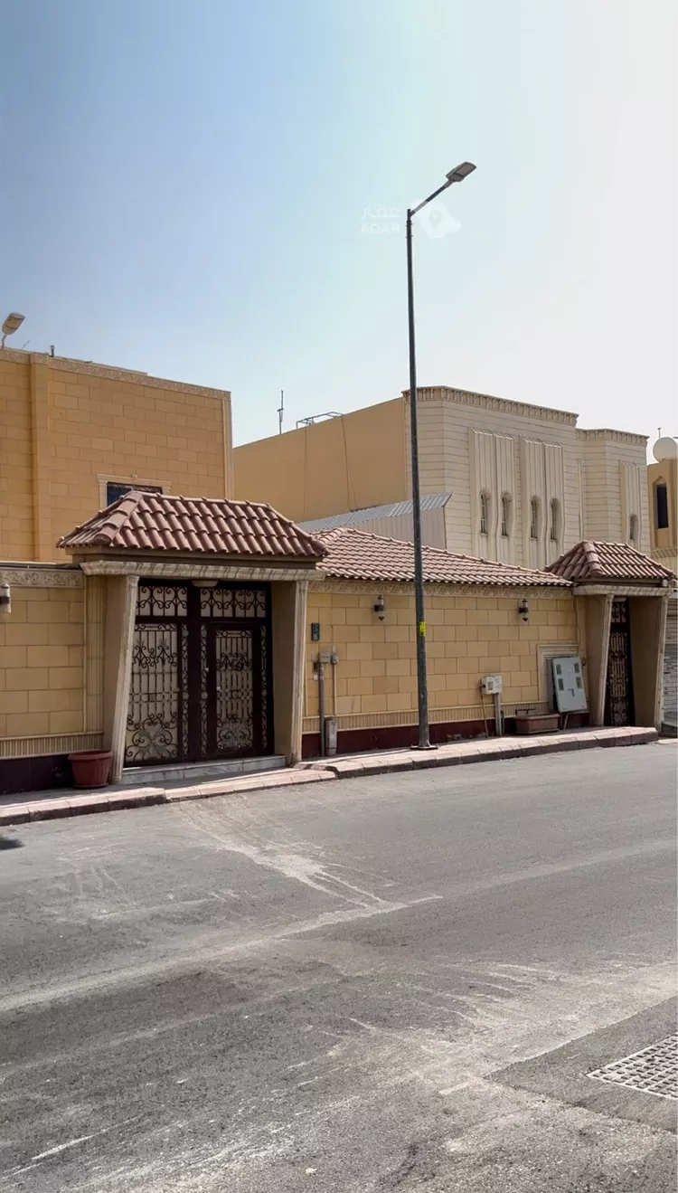 Villa for Sale in Riyadh Al Khaleej 2