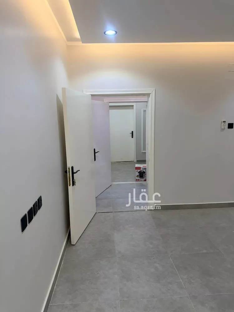 شقة للإيجار في شارع سيهات, حي الملك فيصل, مدينة الرياض, منطقة الرياض صورة 2