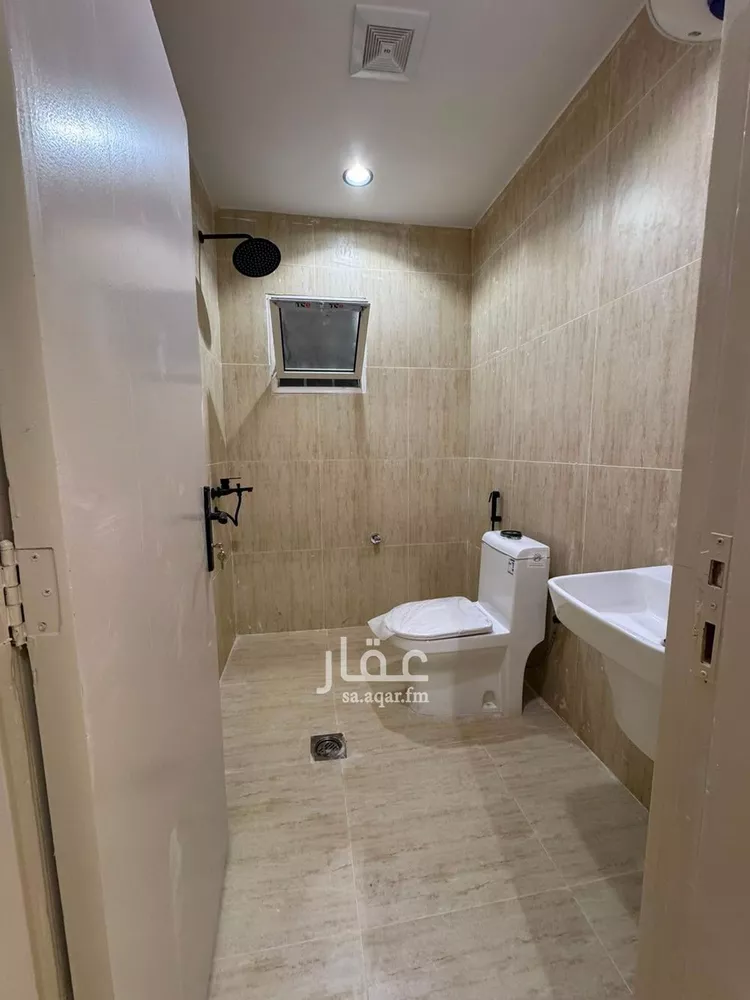 شقة للإيجار في شارع قلعة الفسطاط, حي إشبيلية, مدينة الرياض, منطقة الرياض 6