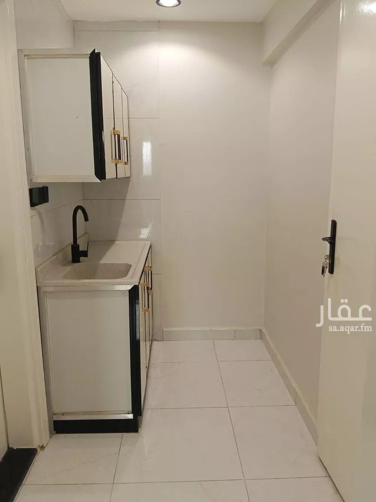 Apartment for Rent in Riyadh Al Mursalat