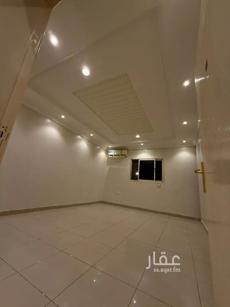 شقة للإيجار في شارع عبدالعزيز ابن جلوي, حي إشبيلية, مدينة الرياض, منطقة الرياض 1 صورة