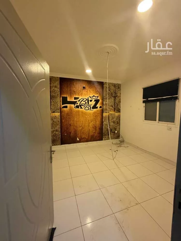 شقة للإيجار في شارع عبدالقادر بن عبدالوارث ، حي الرمال ، الرياض ، منطقة الرياض