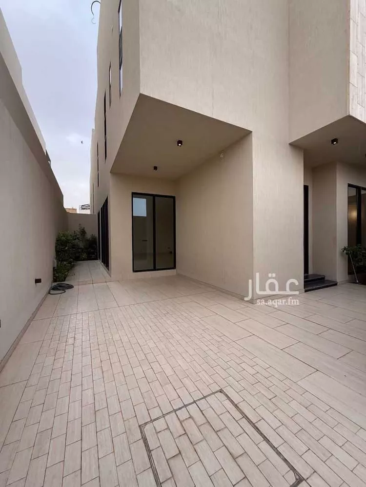 فيلا للبيع في شارع خليل الصنهاجي, حي قرطبة, مدينة الرياض, منطقة الرياض صورة 2
