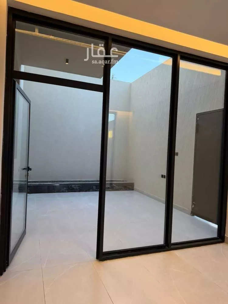فيلا للبيع في شارع رقم 267, حي الملقا, مدينة الرياض, منطقة الرياض صورة 2
