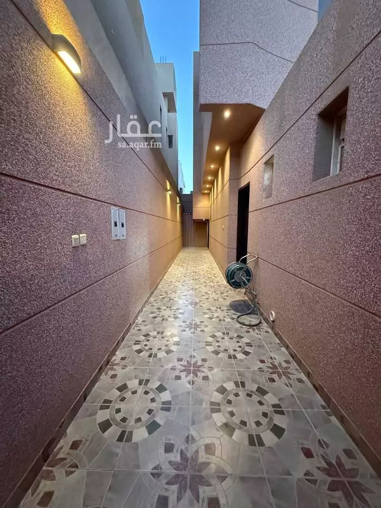 فيلا للبيع في شارع إبراهيم بن أبي بكر الطبري, حي عرقة, مدينة الرياض, منطقة الرياض 17