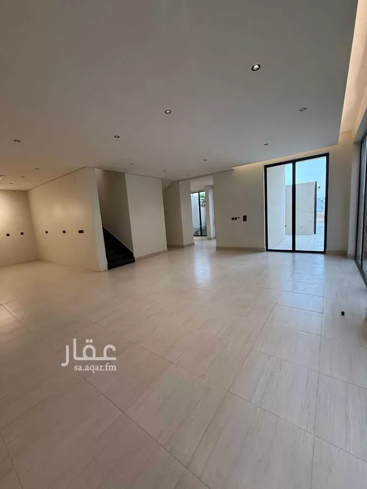 فيلا للبيع في شارع خليل الصنهاجي, حي قرطبة, مدينة الرياض, منطقة الرياض صورة 4