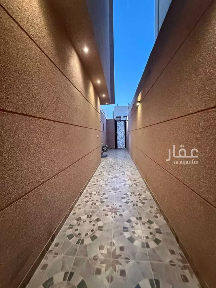 فيلا للبيع في شارع إبراهيم بن أبي بكر الطبري, حي عرقة, مدينة الرياض, منطقة الرياض 15