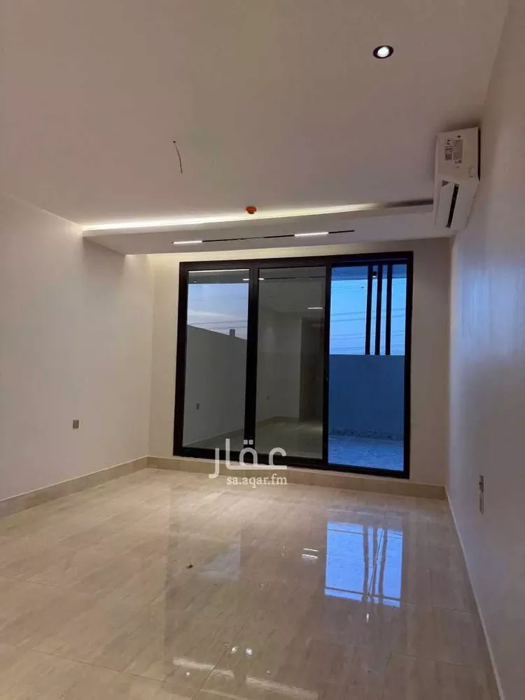 Apartment for Sale in Dammam Ash Shulah 7