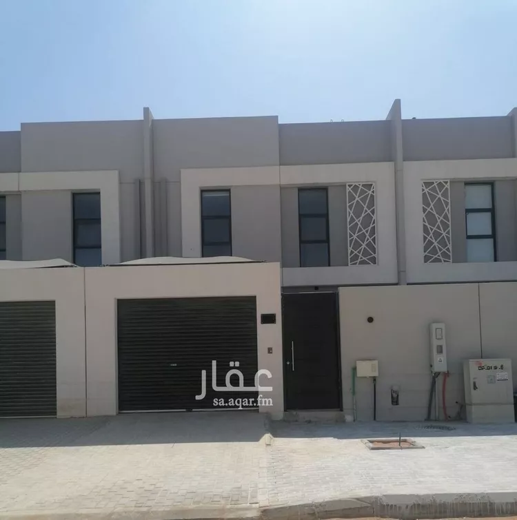 فيلا للبيع في شارع يحيى الوراق, حي مطار الملك خالد الدولي, مدينة الرياض, منطقة الرياض