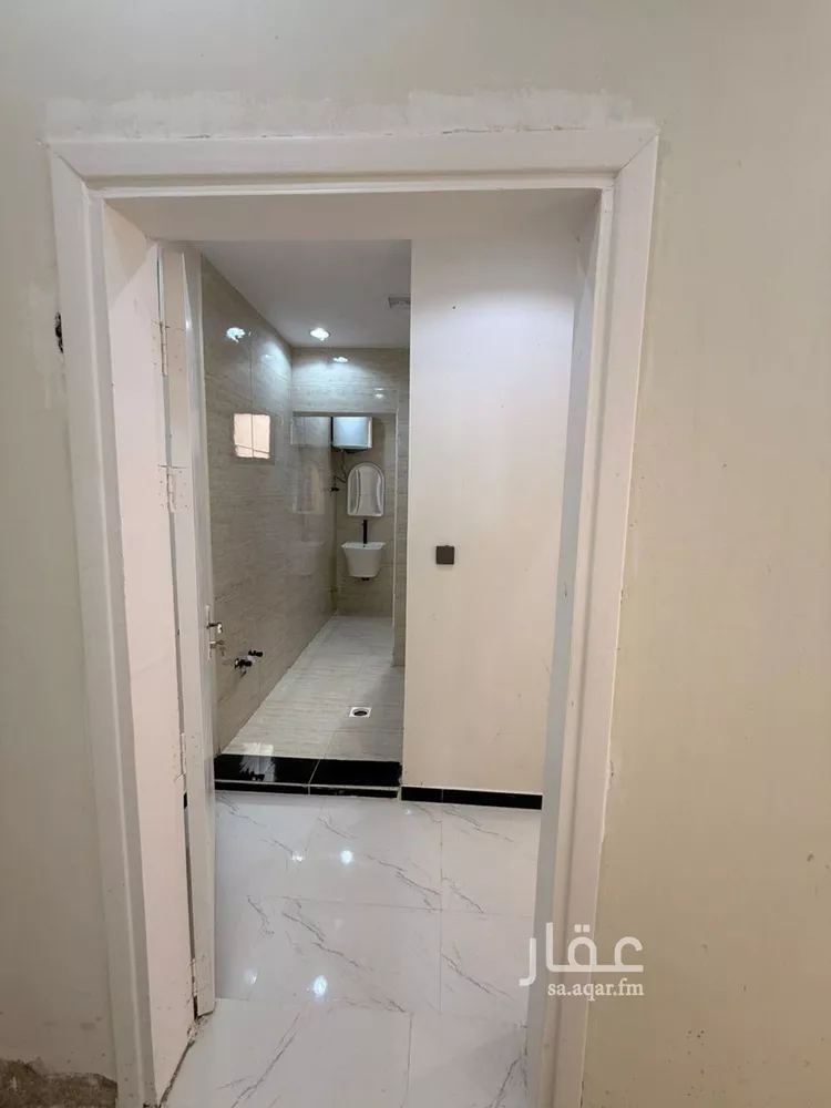 شقة للإيجار في شارع المقاماتي, حي الحمراء, مدينة الرياض, منطقة الرياض صورة 4